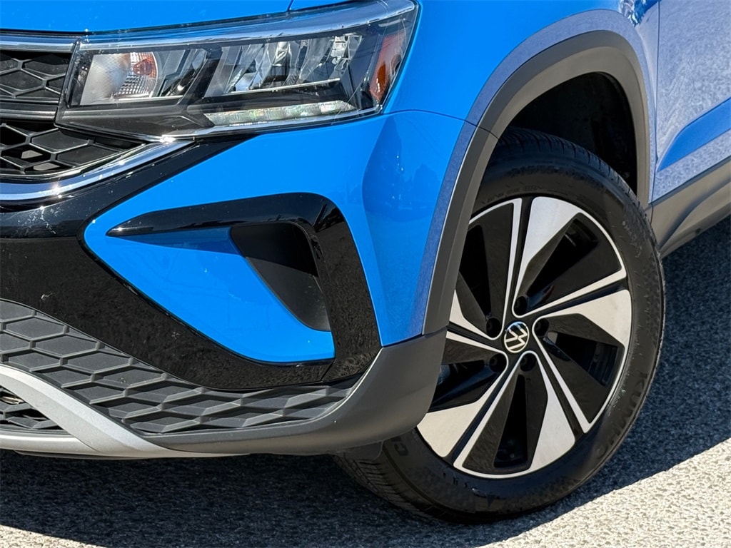 Used 2024 Volkswagen Taos 1.5T SE SUV