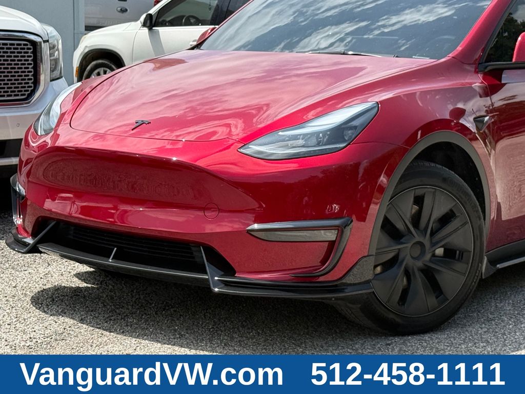 Used 2025 Tesla Model Y Long Range with VIN 7SAYGDED6SA375381 for sale in Austin, TX