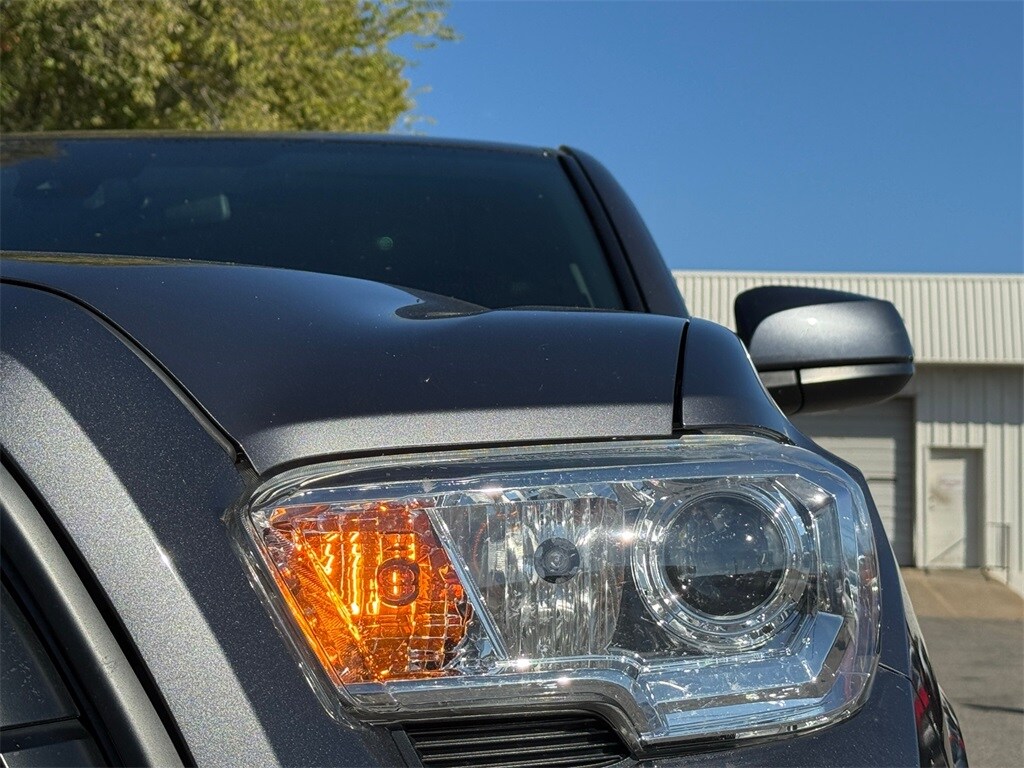 Used 2021 Toyota Tacoma SR5 Truck