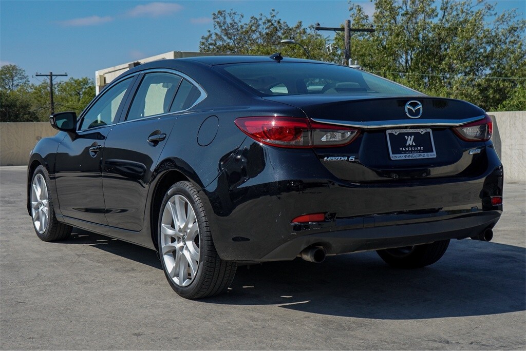 2016 Mazda Mazda6 Touring photo 4