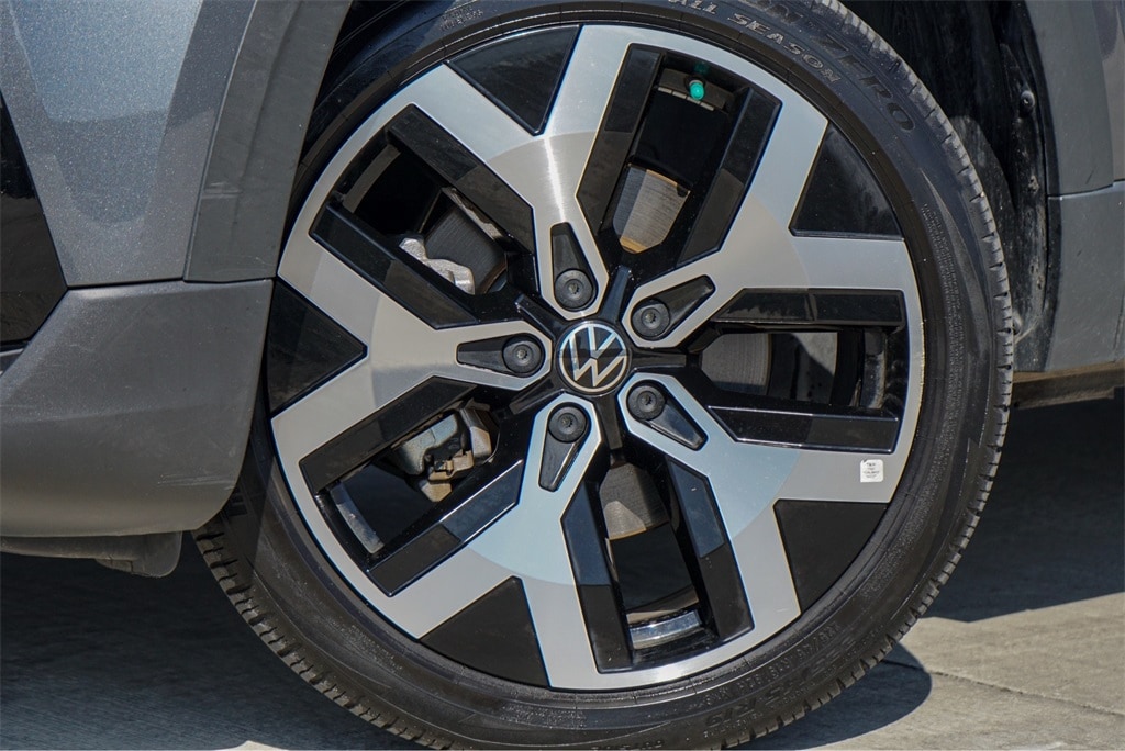 Used 2023 Volkswagen Taos 1.5T SEL SUV