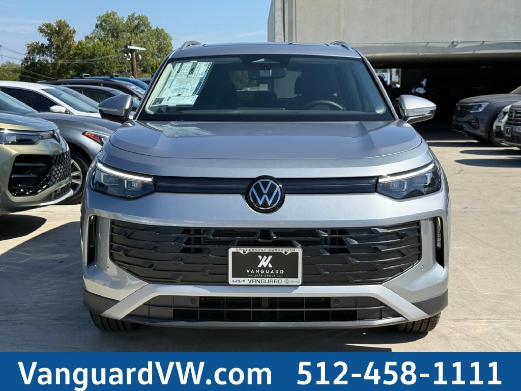 New 2026 Volkswagen Tiguan SE SUV
