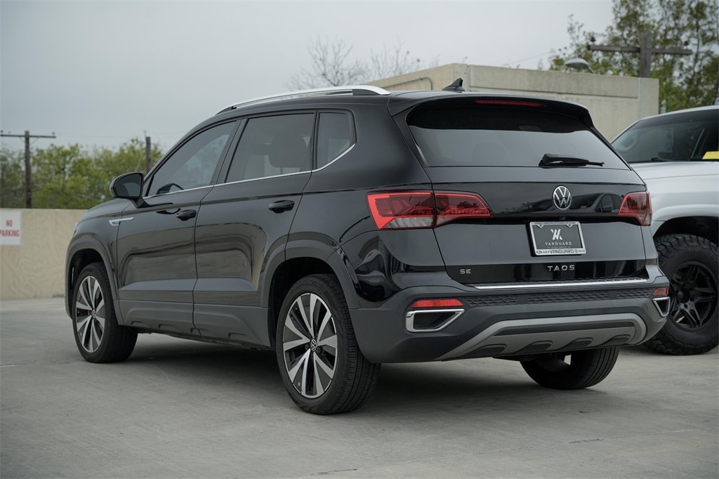 Used 2022 Volkswagen Taos 1.5T SE SUV