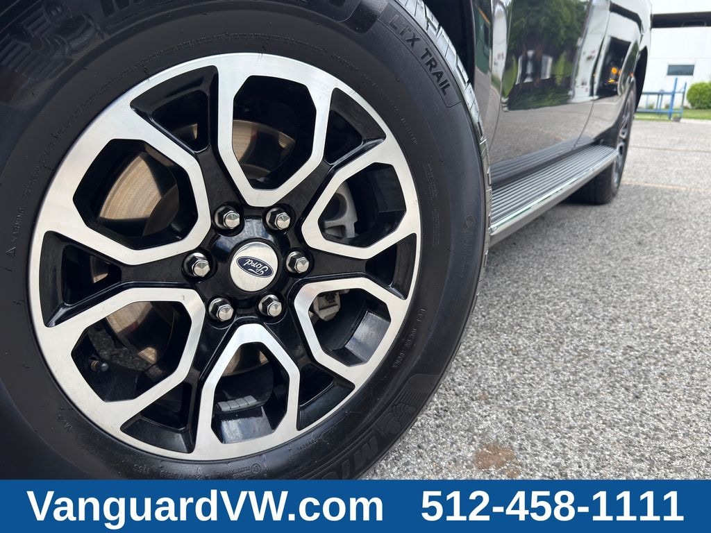 Used 2022 Ford Expedition Max XLT SUV