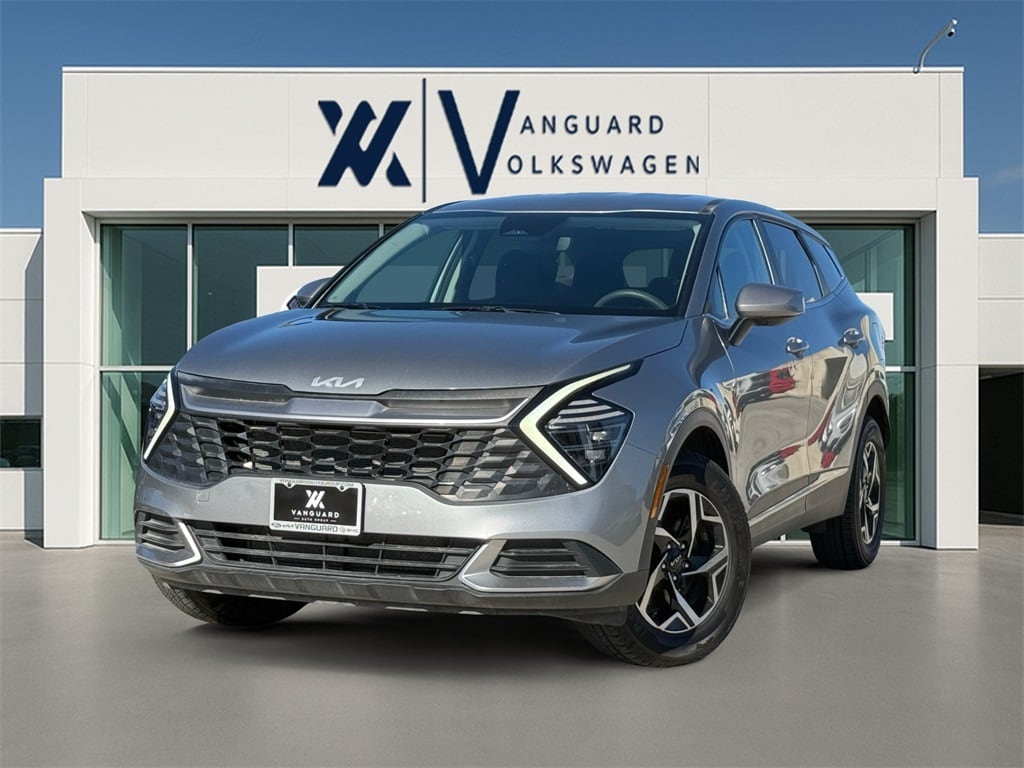 2024 Kia Sportage LX's photo