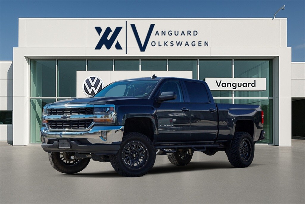 Used 2018 Chevrolet Silverado 1500 LT Truck