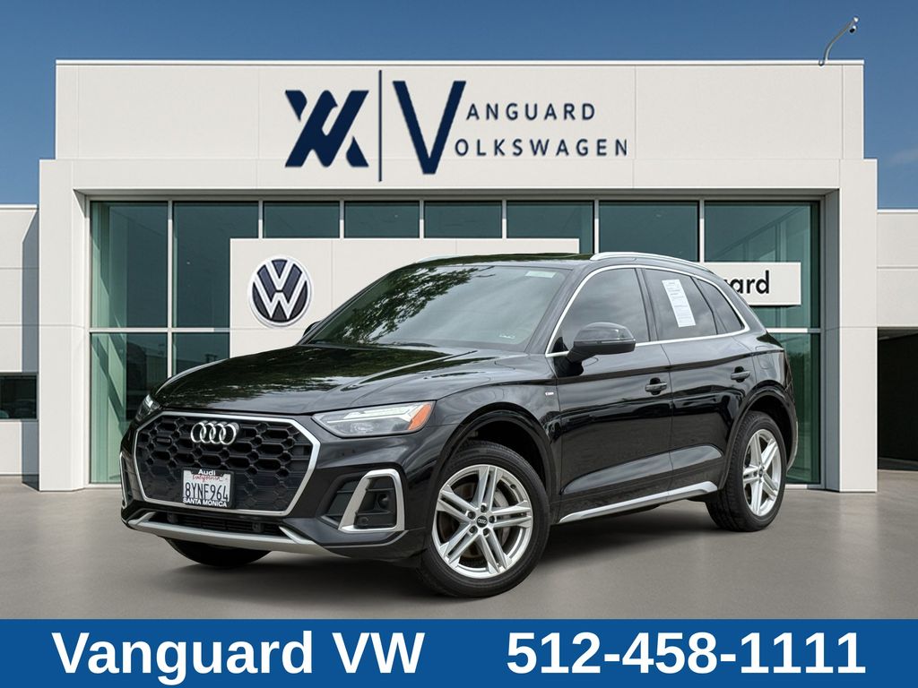 2022 Audi Q5 55 e Premium's photo