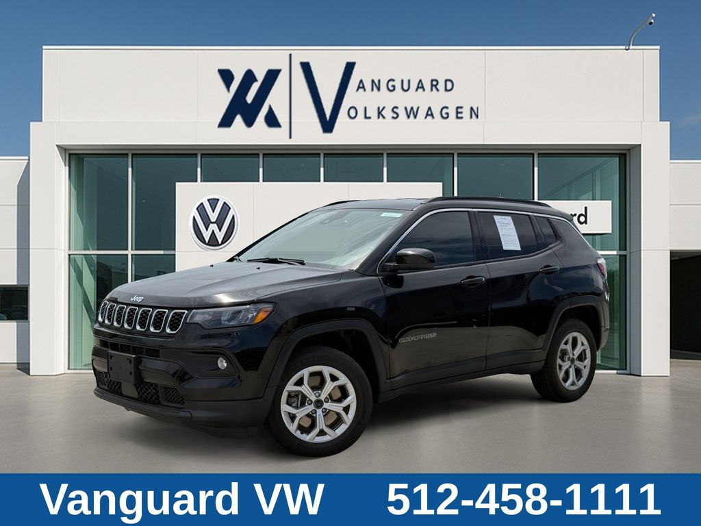 2025 Jeep Compass Latitude 4X4's photo
