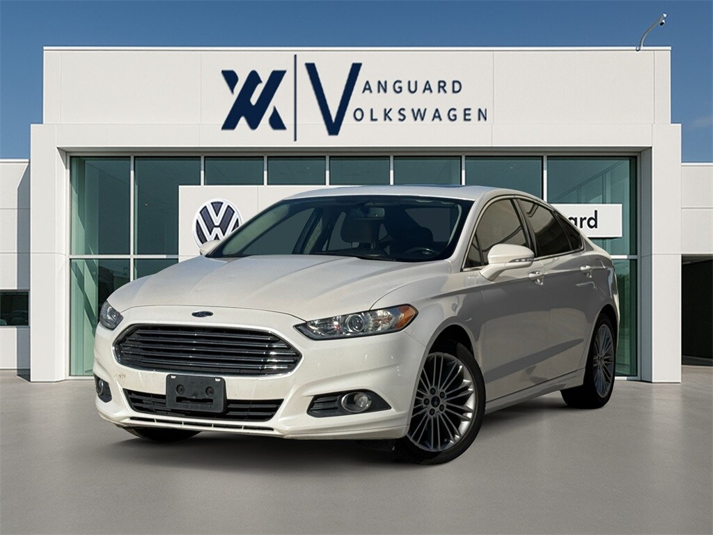 Used 2014 Ford Fusion SE Sedan