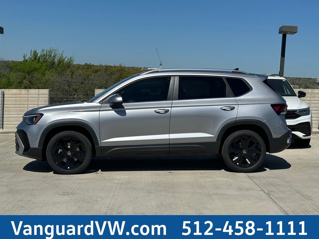 New 2026 Volkswagen Taos 1.5T SE SUV