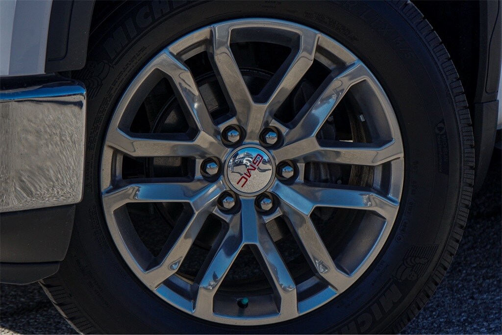 2019 Gmc Sierra 1500 SLT photo 2