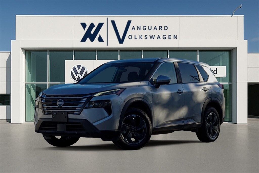 Used 2024 Nissan Rogue SV SUV