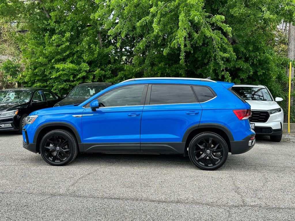 Used 2022 Volkswagen Taos 1.5T SEL SUV