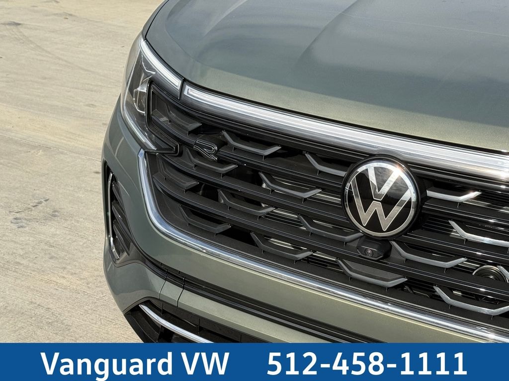 New 2026 Volkswagen Atlas Cross Sport 2.0T SEL Premium R-Line SUV