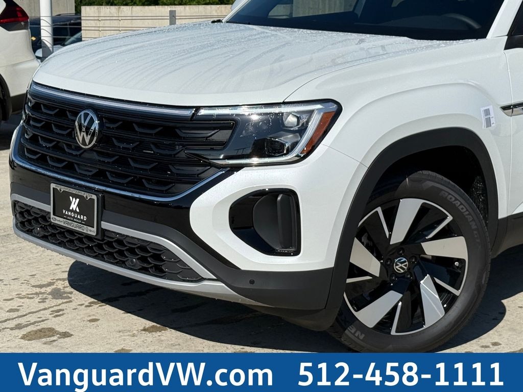 New 2026 Volkswagen Atlas Cross Sport SE w/Technology SUV