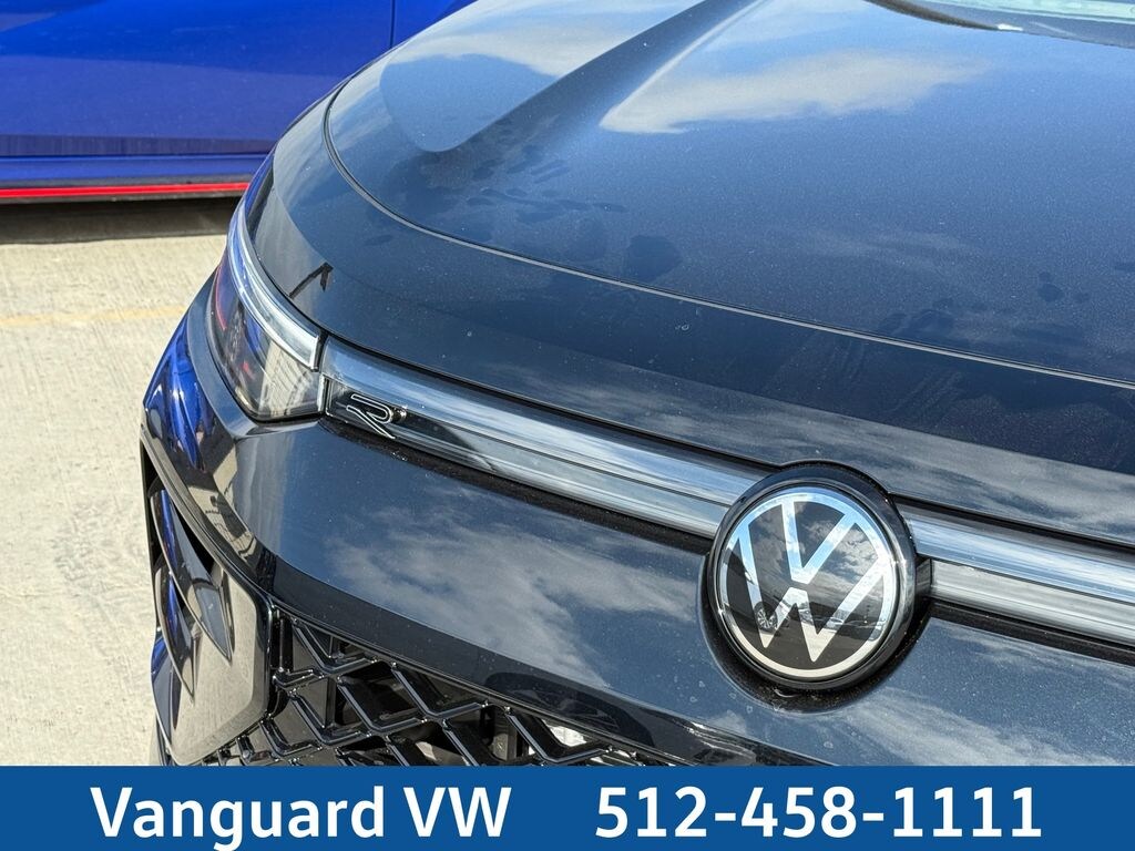 New 2026 Volkswagen Tiguan 2.0T SE R-Line Black SUV