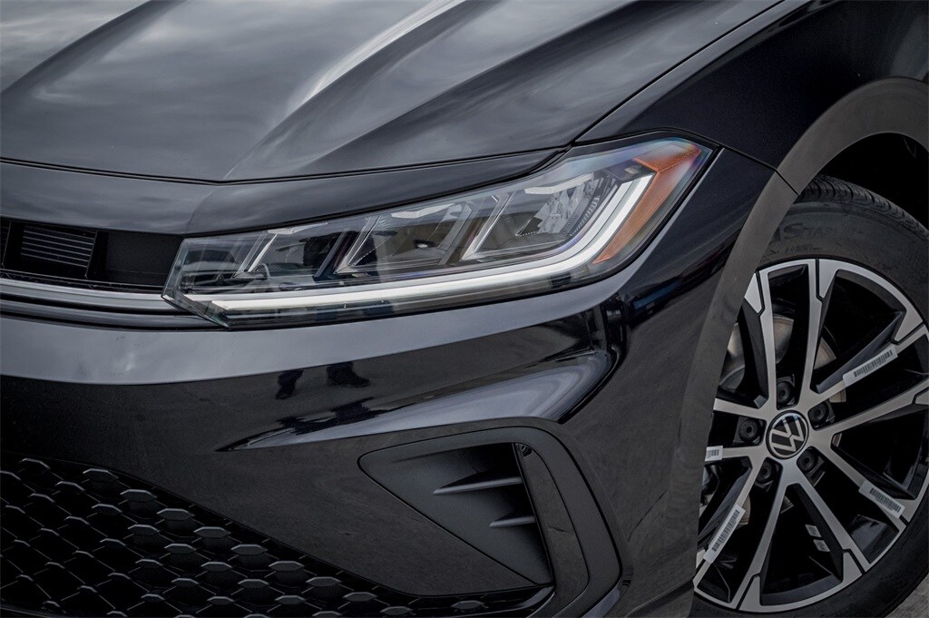 New 2026 Volkswagen Jetta 1.5T Sport Sedan