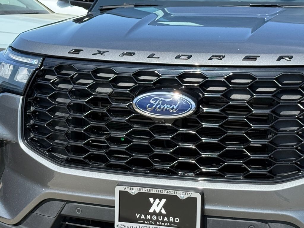 Used 2025 Ford Explorer ST-Line SUV