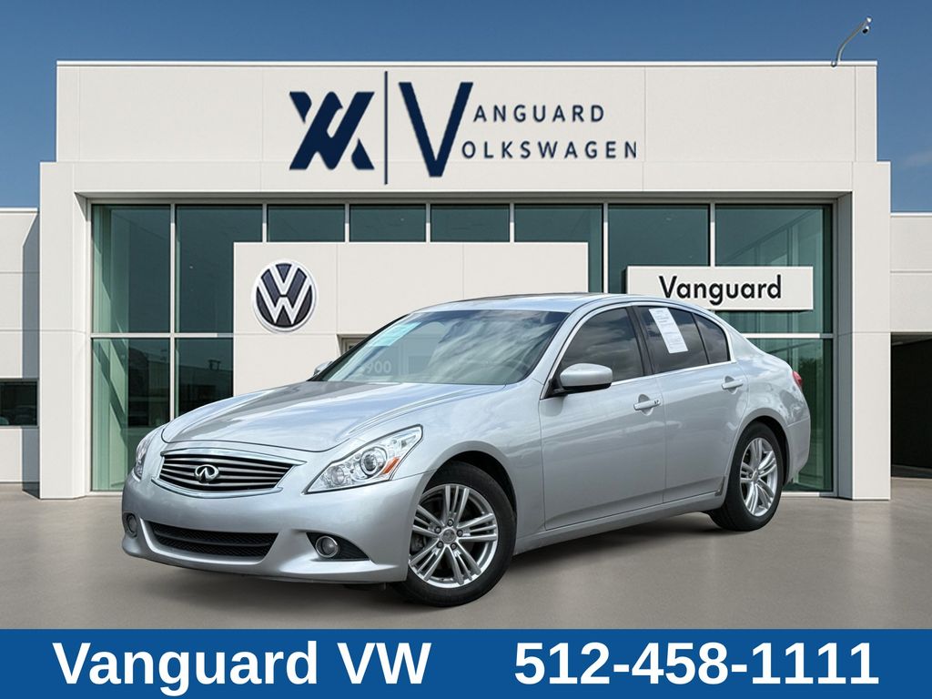 2013 INFINITI G 37 Journey's photo