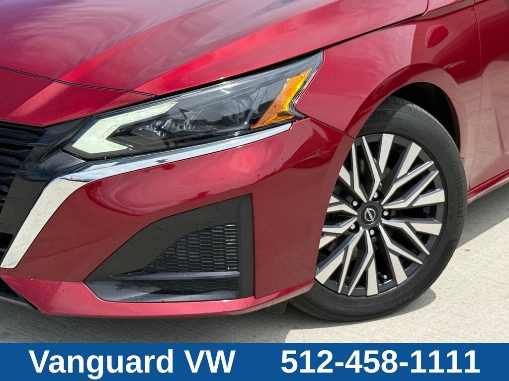 Used 2023 Nissan Altima 2.5 SV Sedan