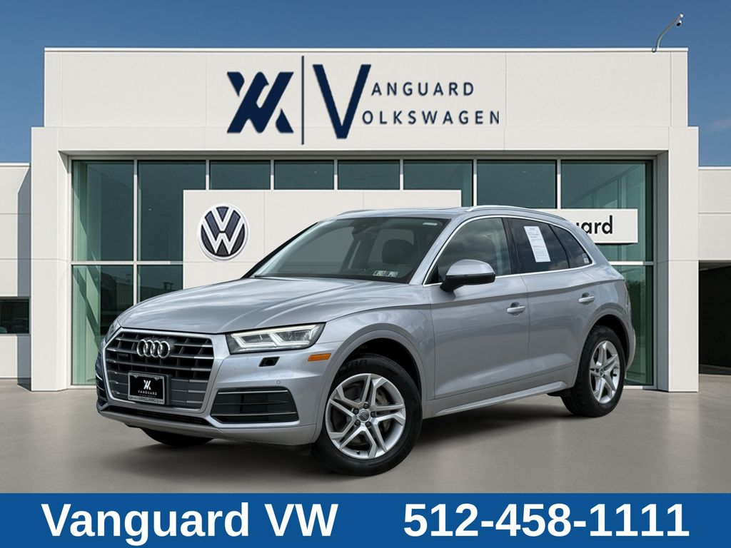 2018 Audi Q5 2.0T quattro S tronic Premium Plus's photo