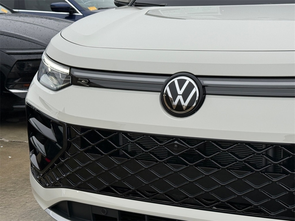 New 2026 Volkswagen Tiguan 2.0T SEL R-Line Turbo SUV