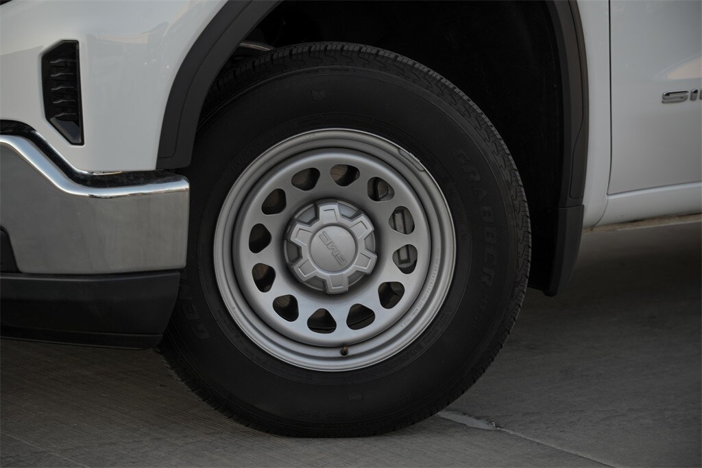 2024 Gmc Sierra 1500 Pro photo 2