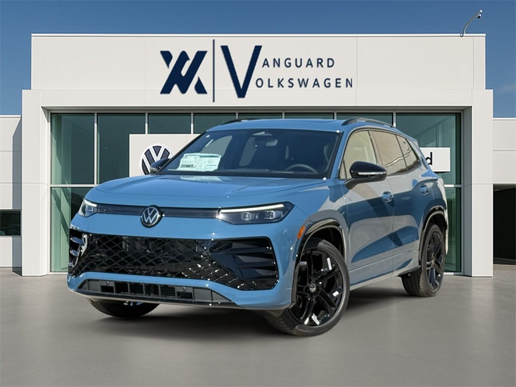 2026 Volkswagen Tiguan SE R-LINE BLACK's photo
