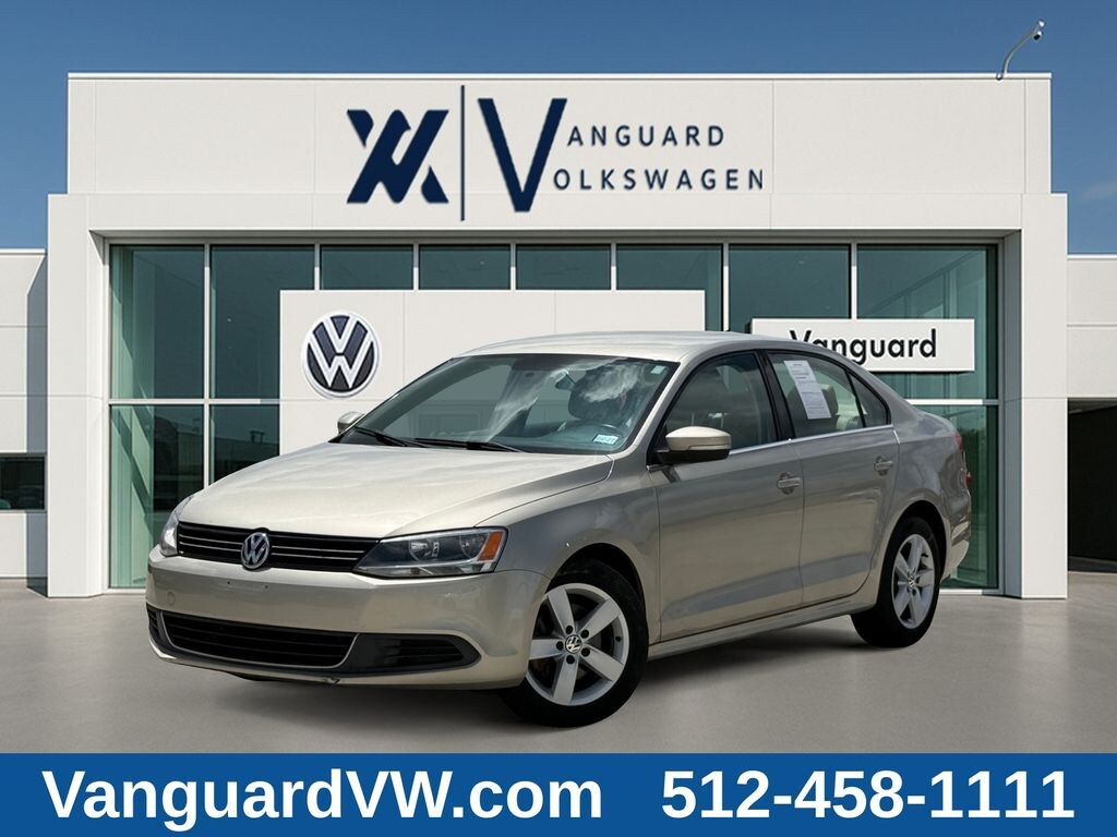 Used 2013 Volkswagen Jetta TDI Sedan