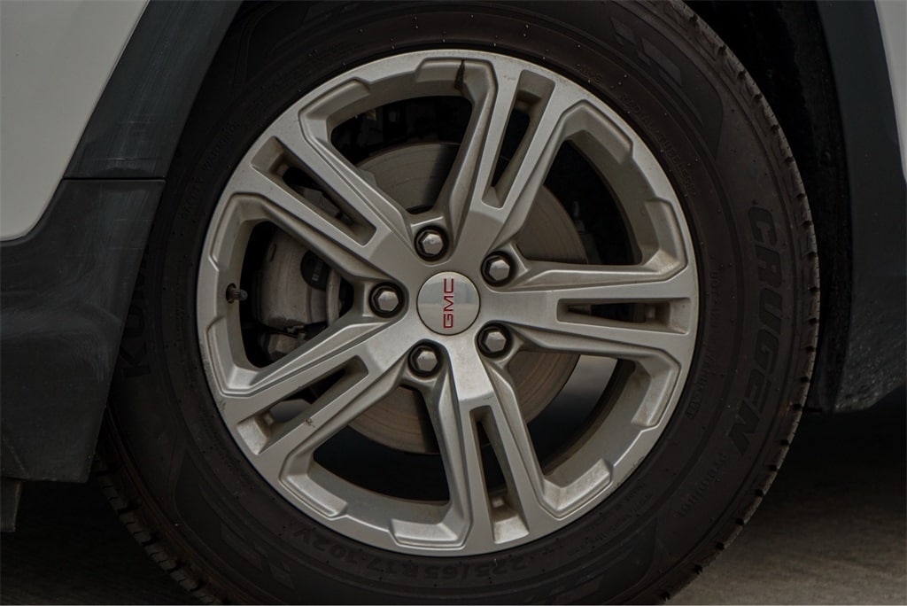 Used 2023 GMC Terrain SLE SUV