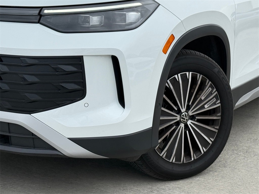 New 2025 Volkswagen Tiguan 2.0T S SUV