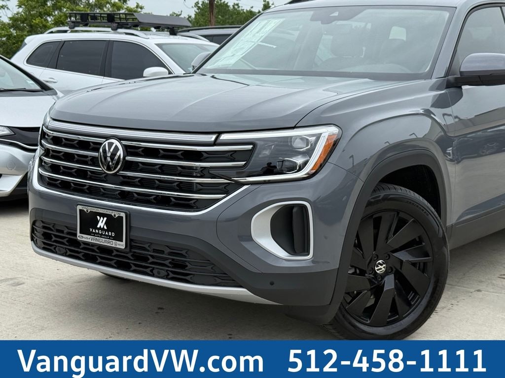 New 2026 Volkswagen Atlas SE w/Technology SUV