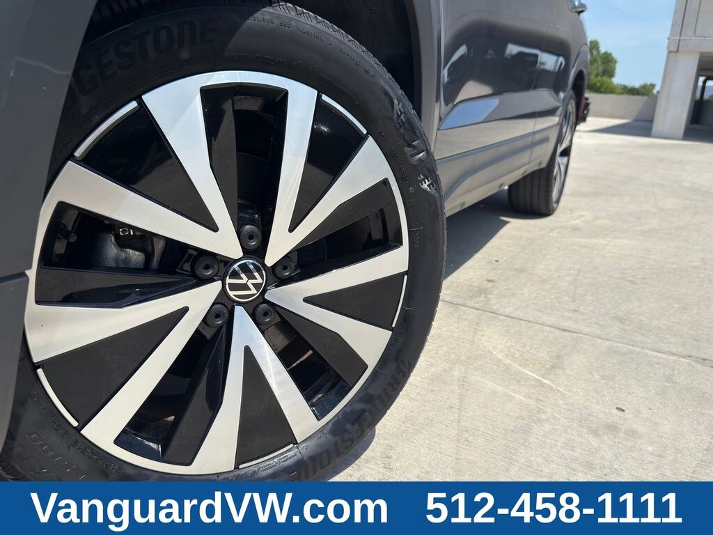 Used 2022 Volkswagen Taos 1.5T SE SUV