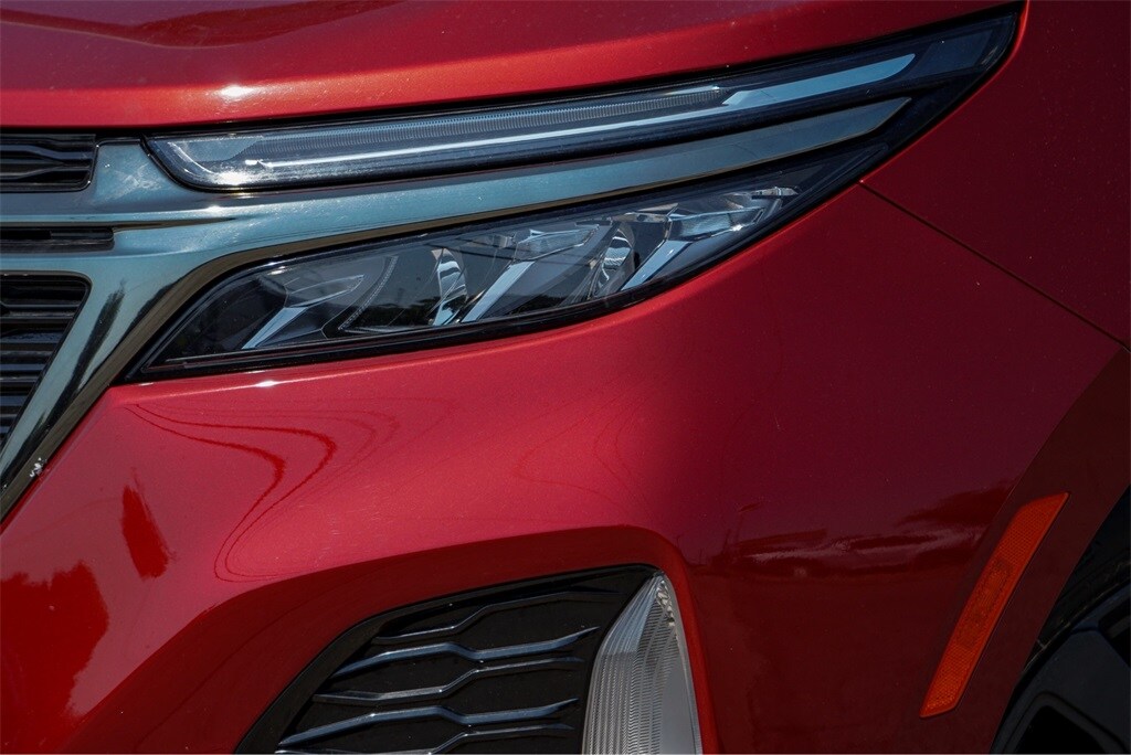 2022 Chevrolet Equinox RS photo 3