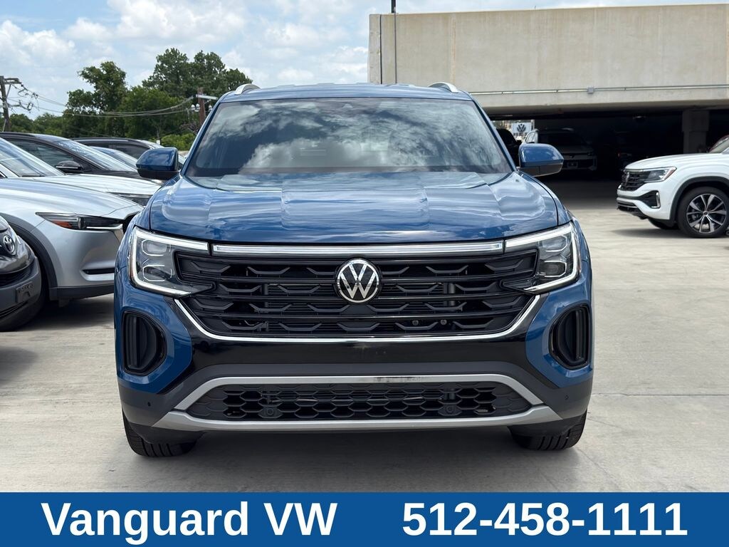 Used 2026 Volkswagen Atlas Cross Sport 2.0T SE w/Technology SUV