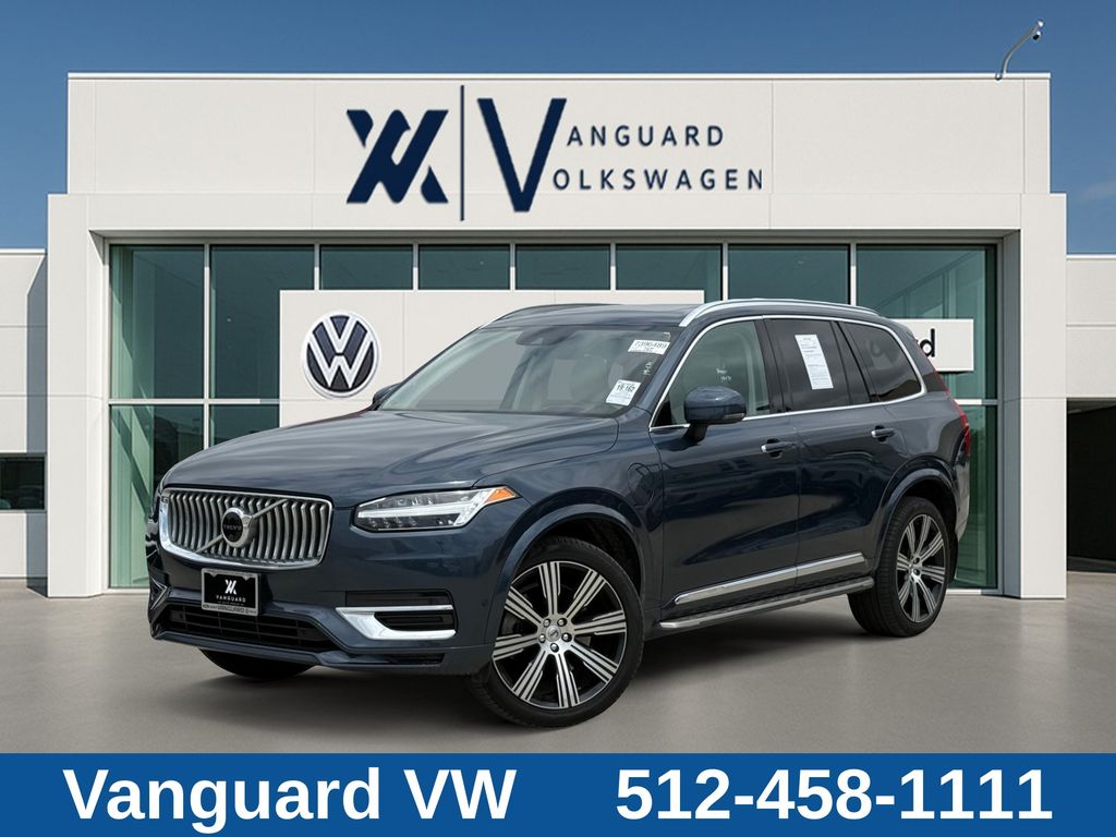 2022 Volvo XC90 T8 Recharge Inscription 6 Pas PHEV AWD's photo