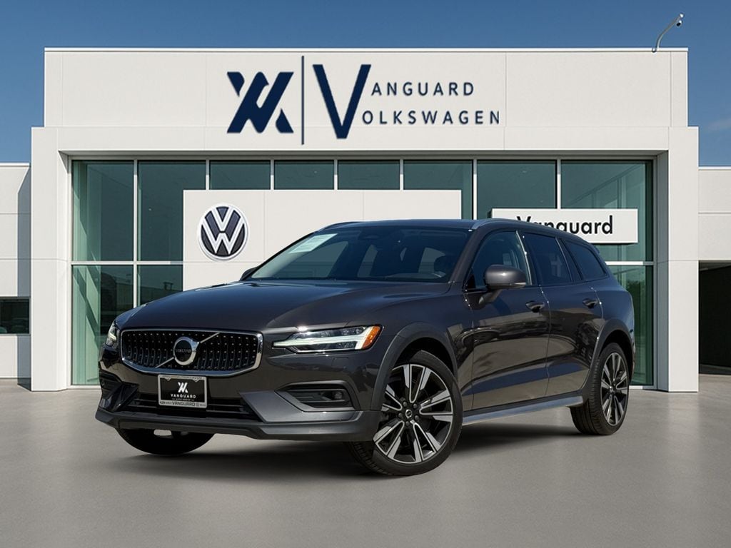 Used 2023 Volvo V60 Cross Country Ultimate Wagon