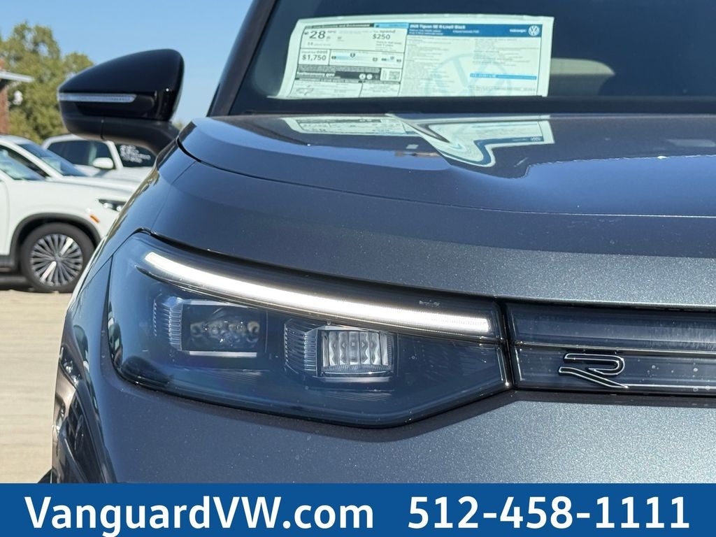 New 2026 Volkswagen Tiguan 2.0T SE R-Line Black SUV