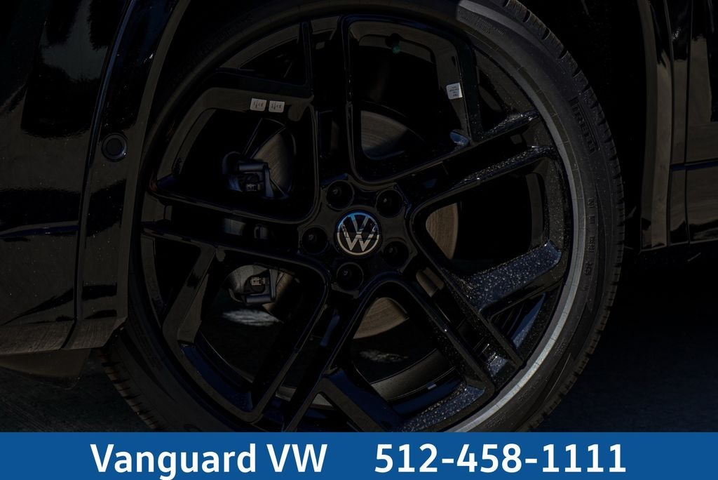 New 2026 Volkswagen Tiguan 2.0T SE R-Line Black SUV