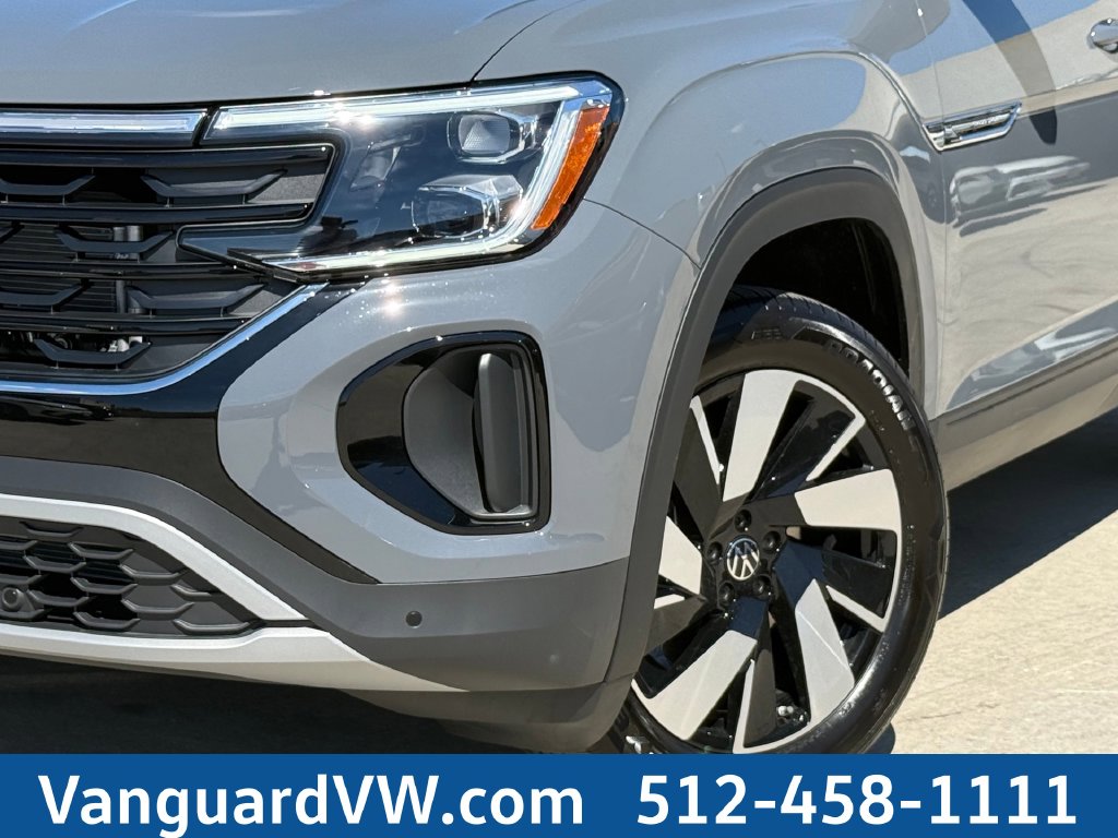 New 2026 Volkswagen Atlas Cross Sport SE w/Technology SUV