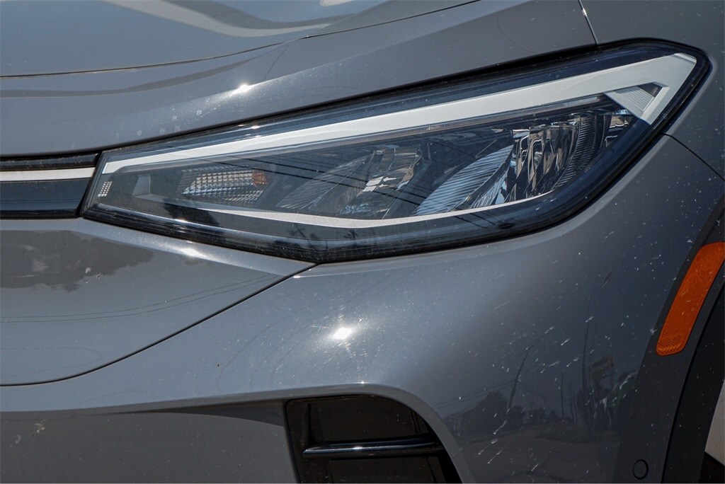 2024 Volkswagen ID.4 Pro photo 3