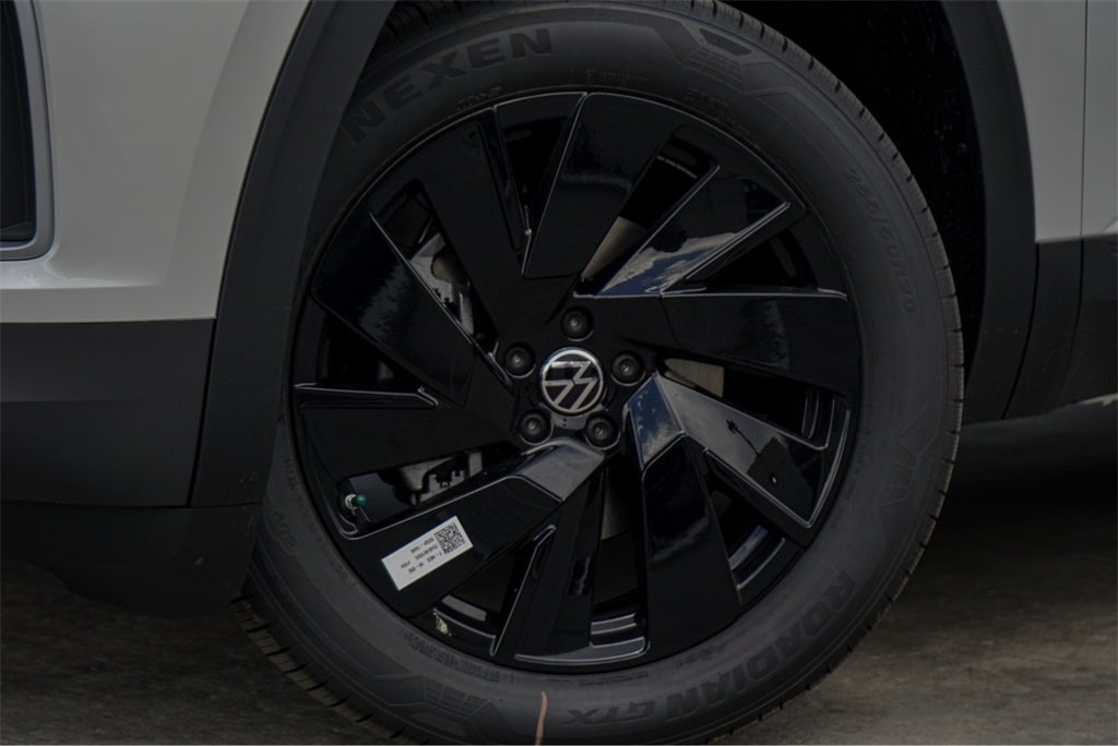 New 2026 Volkswagen Atlas 2.0T SE w/Technology SUV