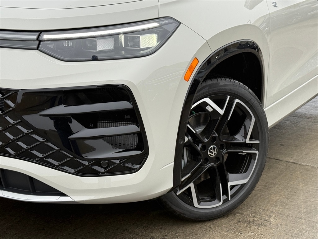 New 2026 Volkswagen Tiguan 2.0T SEL R-Line Turbo SUV