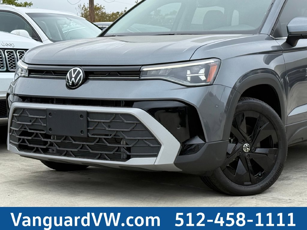 Used 2025 Volkswagen Taos 1.5T SE SUV