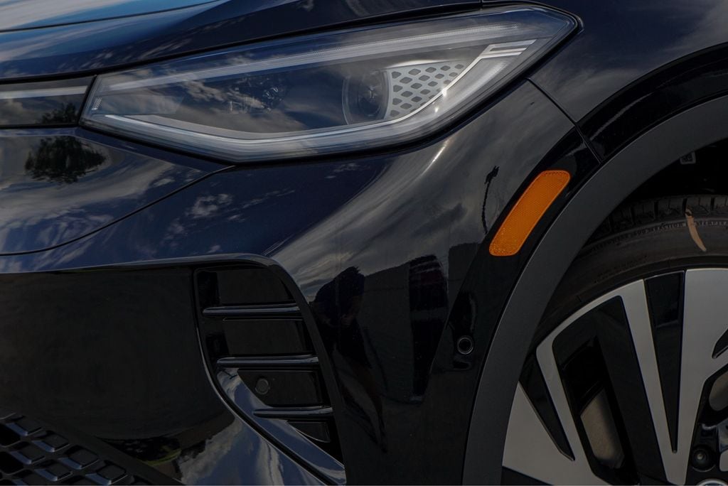 New 2025 Volkswagen ID.4 Pro S Plus SUV