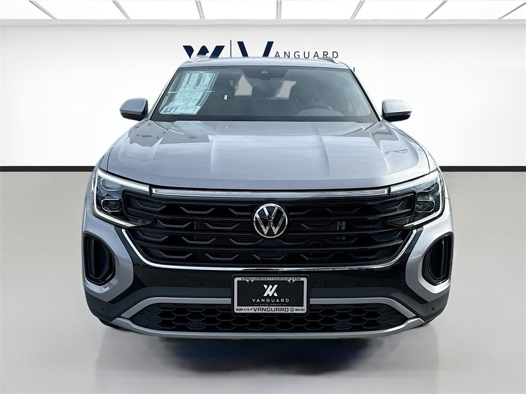 New 2025 Volkswagen Atlas Cross Sport 2.0T SE w/Technology SUV