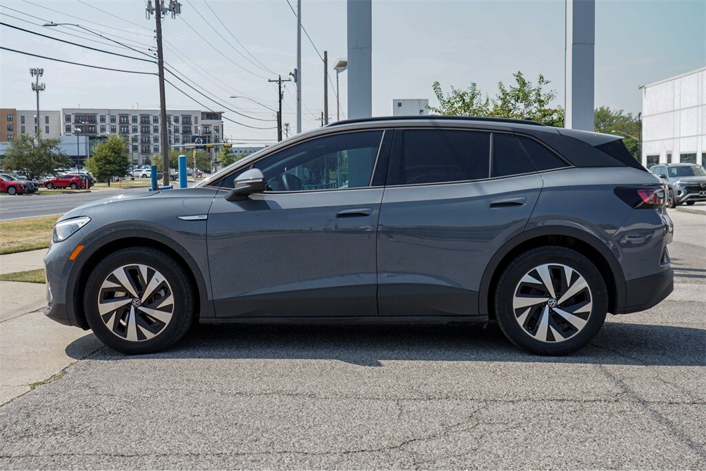 2024 Volkswagen ID.4 Pro photo 4
