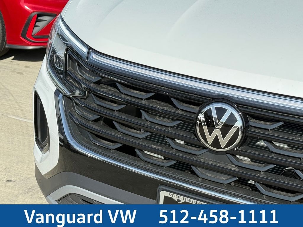 New 2026 Volkswagen Atlas Cross Sport 2.0T SE w/Technology SUV