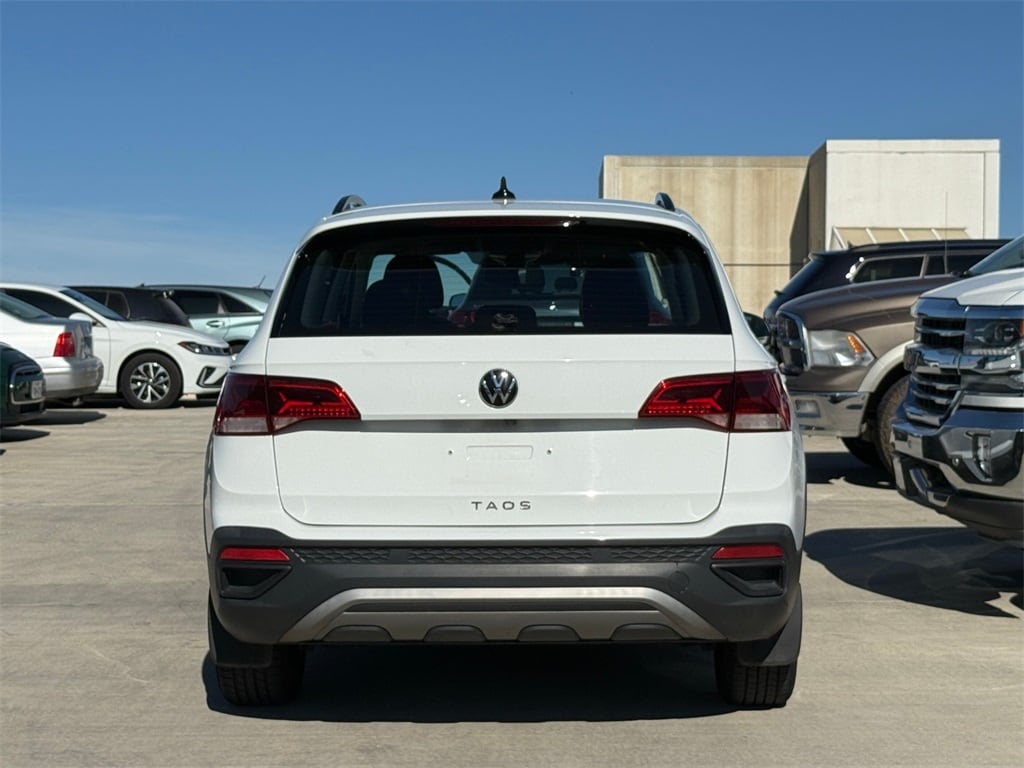 Used 2022 Volkswagen Taos 1.5T S SUV