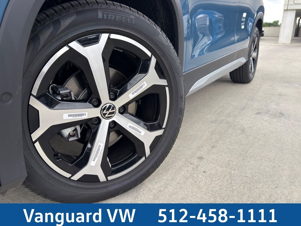 New 2026 Volkswagen Tiguan 2.0T SE SUV